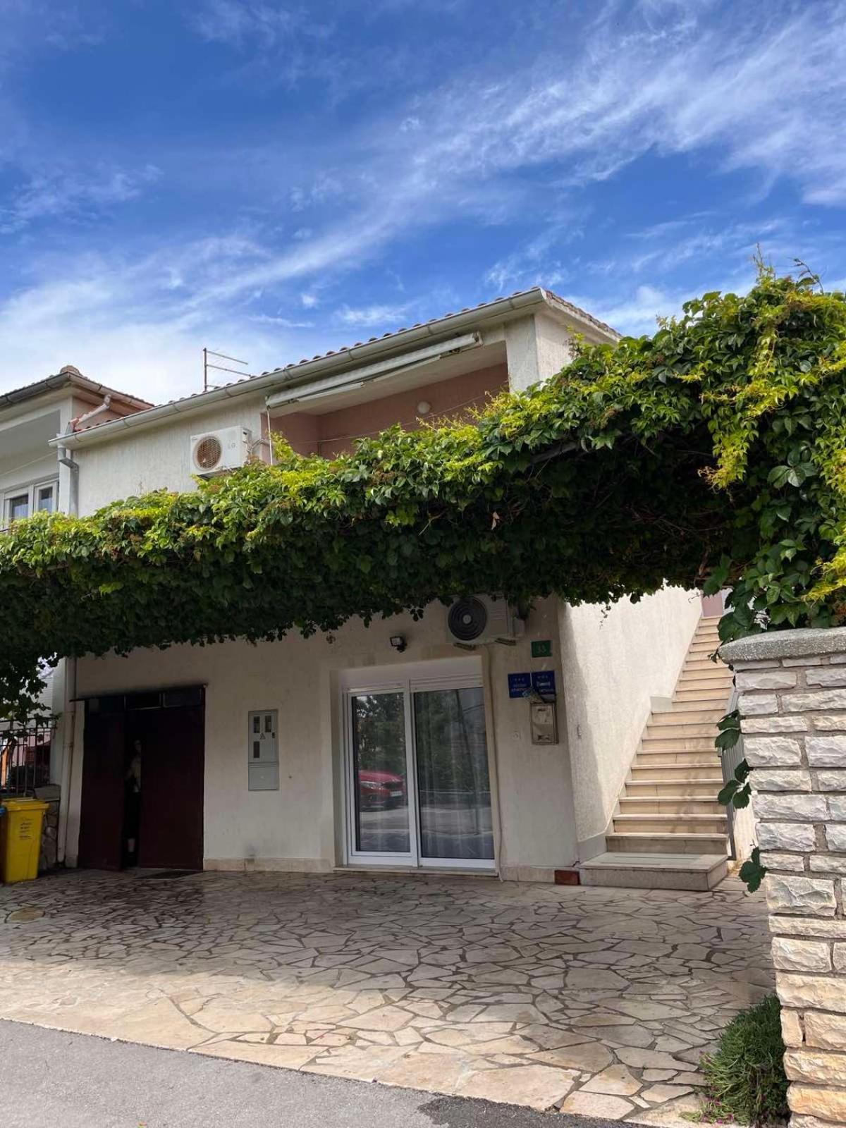 Apartments Mirijana PUY Exterior foto